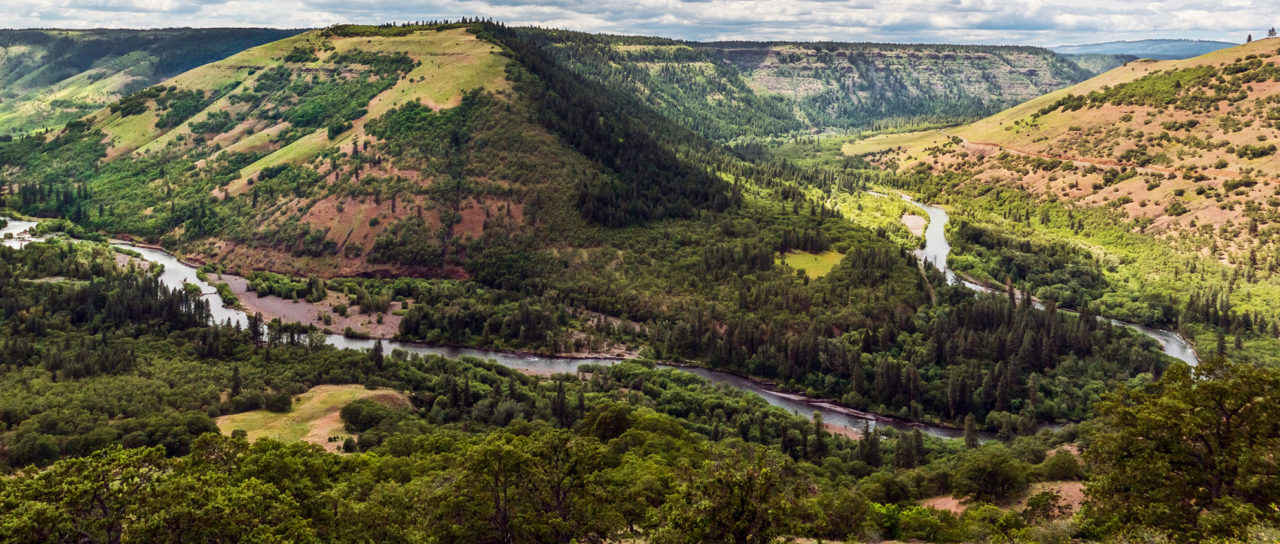 Beautiful Vista View of Klickitat Canyon